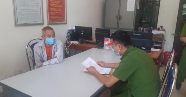 Hà Tĩnh: Lội ruộng, chèo thuyền trốn cách ly