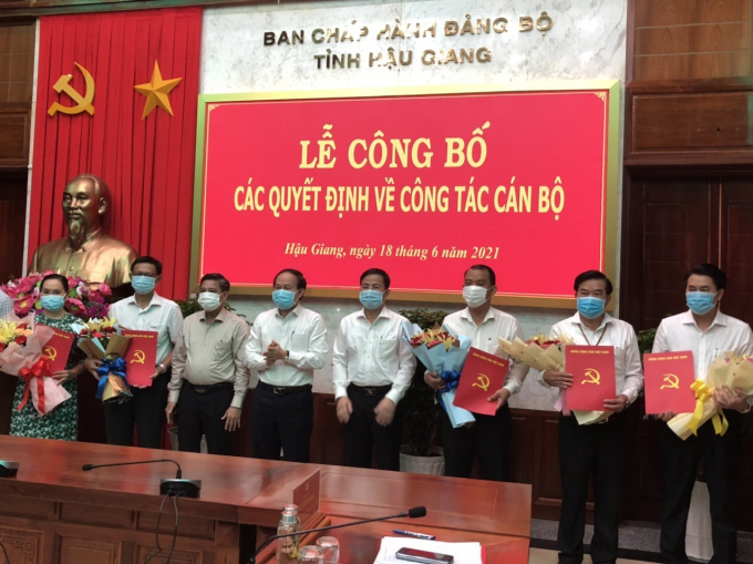 Dong van Thanh - Trao QD