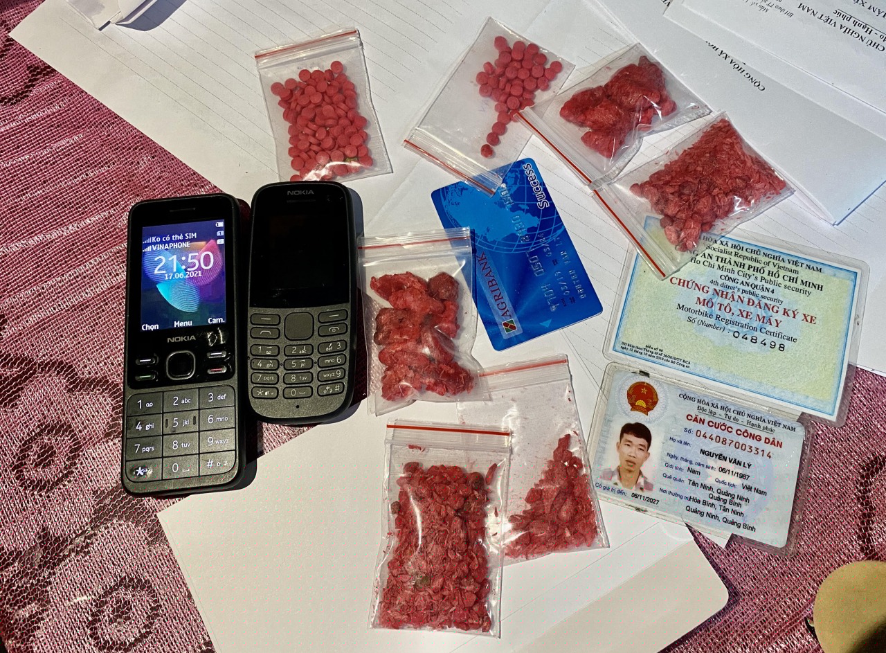 Tang vật thu giữ tại nơi ở của đối tượng Nguyễn Văn Lý
