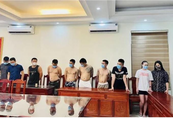 40BF562A-5B19-44D4-A8DA-AE2C87D7717E.