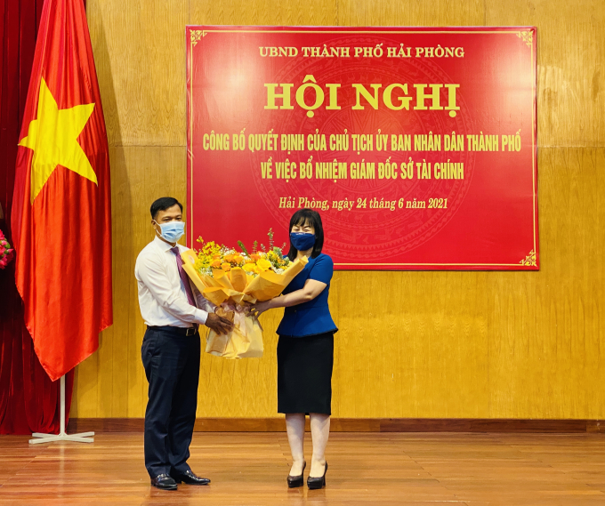 F152D870-2A3D-4B0C-ACD6-E9FBA24D82BB.