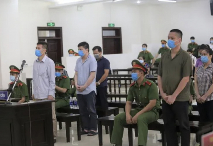 D1051010-9040-4B00-9CDC-E74F7945559E.