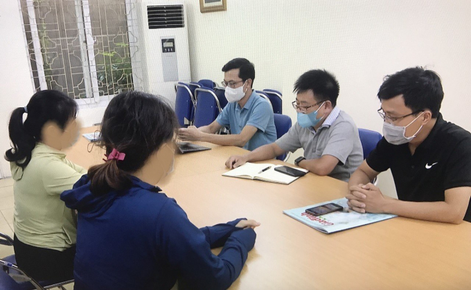 Thanh tra Sở Thông tin và Truyền thông phối hợp với Phòng PA03 - Công an TP làm việc các cá nhân đăng tải thông tin sai sự thật.