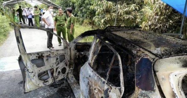 Thông tin mới vụ thi thể người đàn ông nằm trong xe taxi cháy rụi