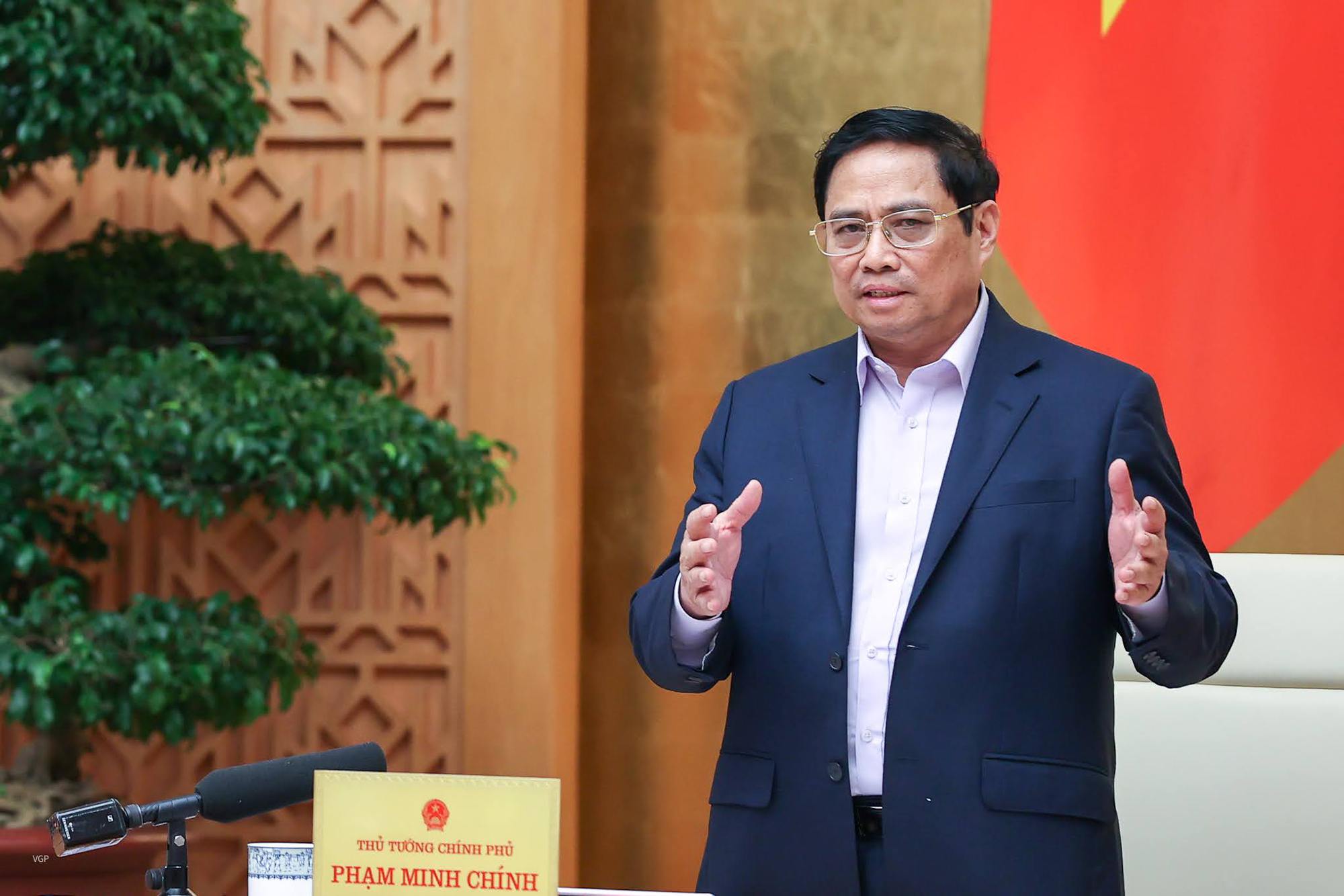 Nghiên cứu sửa quy định về tiêm vaccine, quyết liệt thúc đẩy đầu tư công, phục hồi và phát triển - Ảnh 6. Nghiên cứu sửa quy định về tiêm vaccine, quyết liệt thúc đẩy đầu tư công, phục hồi và phát triển - Ảnh 6.