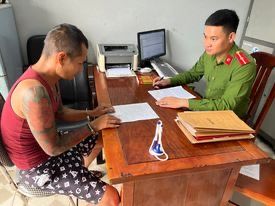 Cao Tiến Tùng tại cơ quan điều tra.