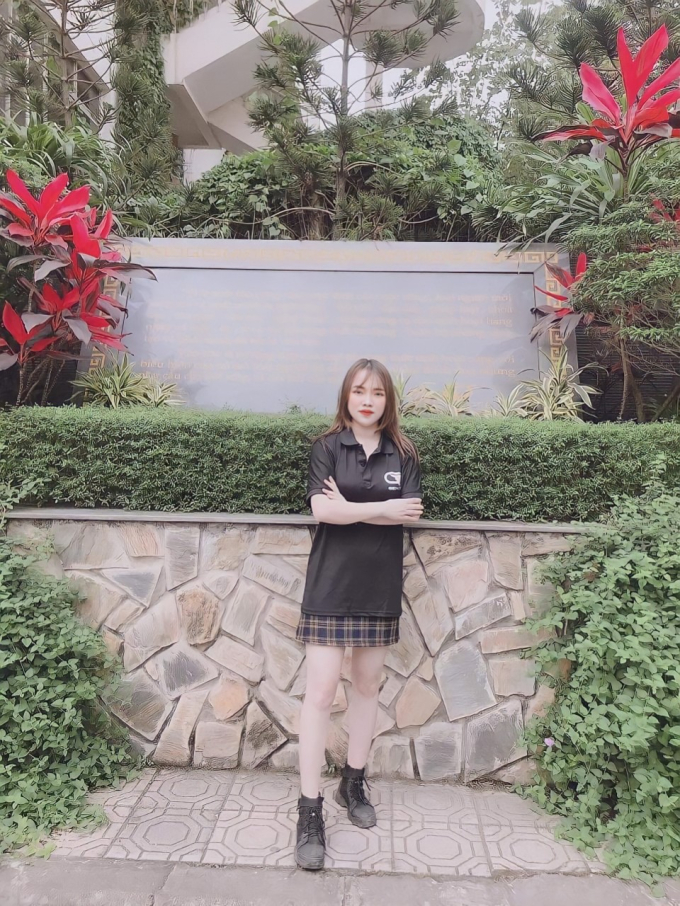 Sinh viên Nguyễn Thị Vang có nhiều thành tích trong học tập.