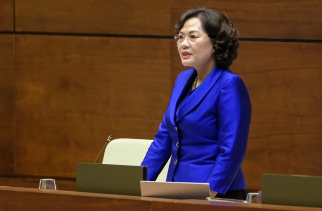 Thống đốc Ngân hàng Nhà nước - Sẽ can thiệp, điều hành nếu giá vàng trong nước không điều tiết được