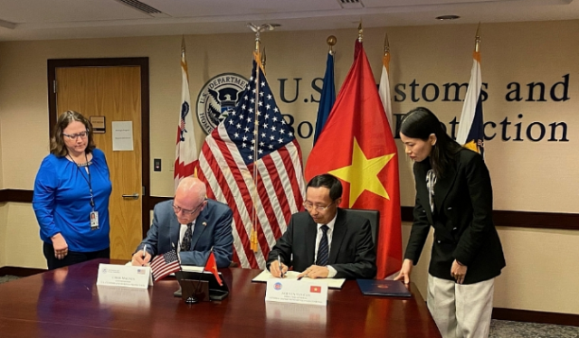 Tổng cục trưởng Tổng cục Hải quan thăm và làm việc với Hải quan và Bảo vệ Biên giới Hoa Kỳ