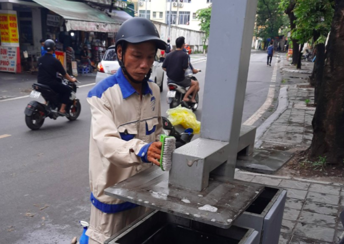 "Thùng rác công nghệ" nâng cao ý thức người dân vì môi trường xanh-sạch-đẹp