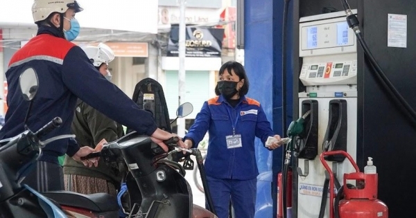 Bộ Tài chính đề xuất giảm 1.000 đồng/lít thuế bảo vệ môi trường với xăng dầu