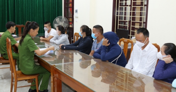 Quảng Bình: Triệt xóa 3 nhóm đánh bạc bằng hình thức lô đề với số tiền giao dịch "khủng"