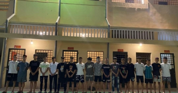 Hà Nội: Bắt 20 đối tượng mang phóng lợn đi thanh toán "đối thủ" trong đêm