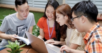 Tuyên Quang hỗ trợ 100 triệu đồng cho sinh viên sư phạm xuất sắc về địa phương làm việc