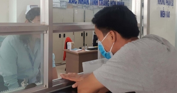 Hà Nội: Người dân được đăng ký trực tuyến khai sinh, kết hôn từ ngày 1/7