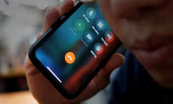 Tài khoản "bốc hơi" hơn 700 triệu đồng sau cuộc điện thoại giả mạo Công an