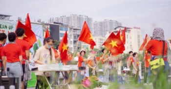 Nhặt rác bảo vệ môi trường