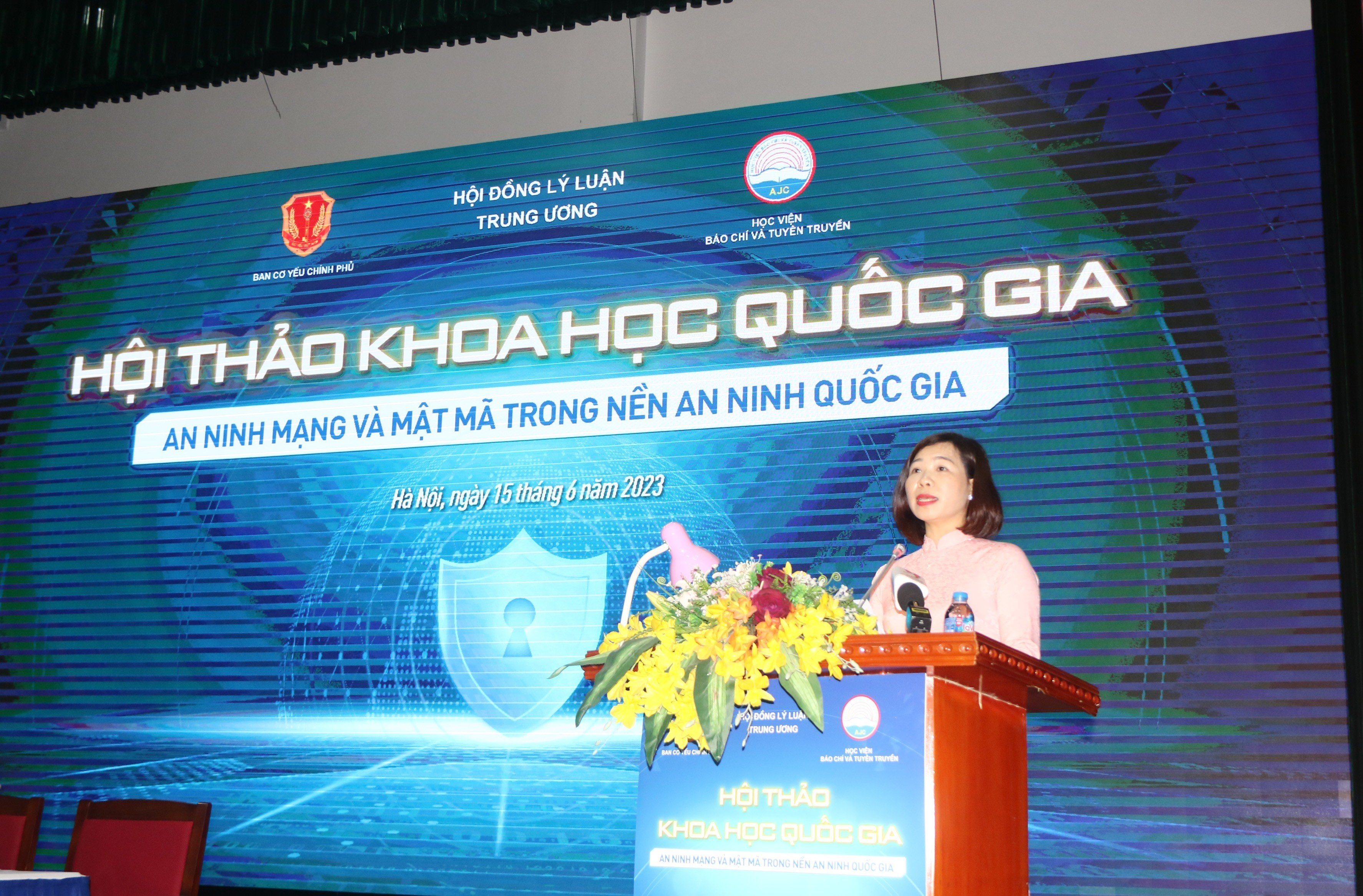 z4433703347645_84b292de88bb749c4cb76f2e6acc8293