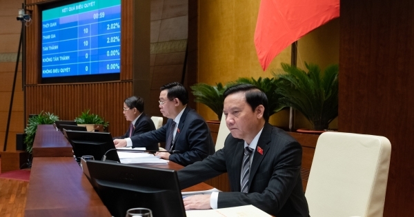 Quốc hội thông qua Luật Giao dịch điện tử sửa đổi