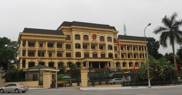 Mức lương Chủ tịch UBND tỉnh sau ngày 1/7 chính thức tăng bao nhiêu?