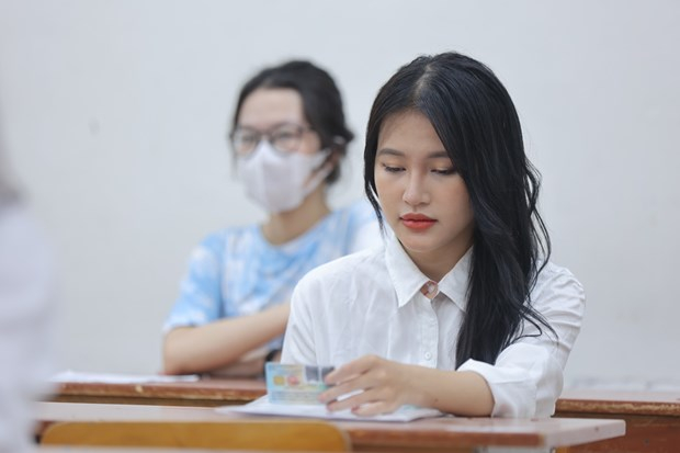 Hơn 1 triệu thí sinh bước vào ngày đầu kỳ thi tốt nghiệp THPT 2023. (Ảnh: VietNamPlus)