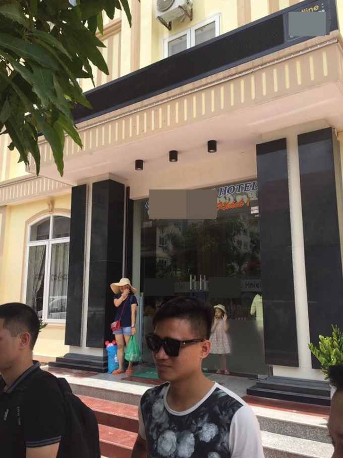 Tổng cục Du lịch y&ecirc;u cầu trước mắt phạt kh&aacute;ch sạn Quang Trung v&igrave; tự &yacute; gắn biển kh&aacute;ch sạn 3 sao. (Ảnh: kh&aacute;ch du lịch cung cấp)