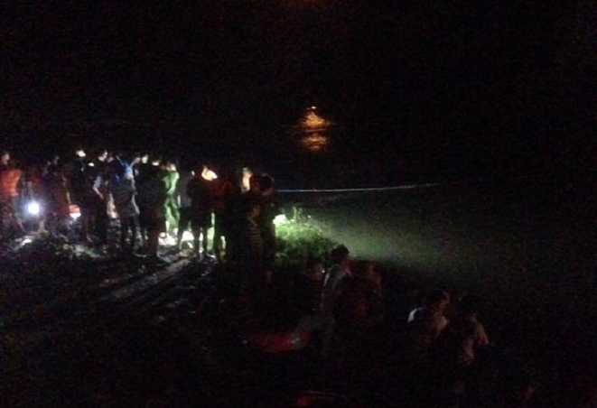 Lực lượng qu&acirc;n đội v&agrave; d&acirc;n qu&acirc;n được huy động tối đa để t&igrave;m kiếm 3 sinh vi&ecirc;n mất t&iacute;ch.