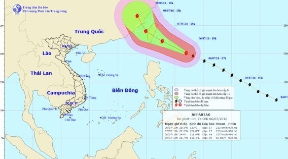 Xuất hiện siêu bão Nepartak gần Biển Đông