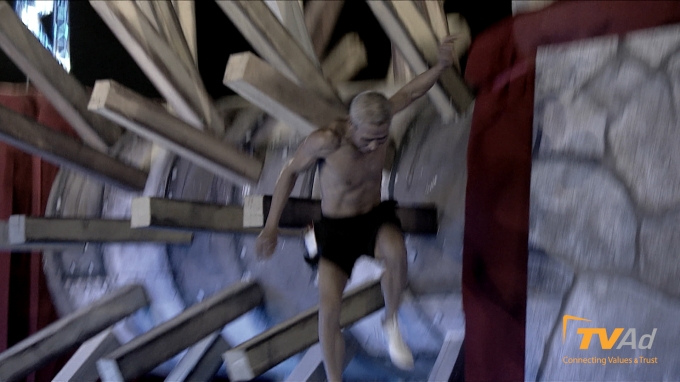 Nỗi lo sợ của b&aacute;c Phạm Văn Cấu đ&atilde; th&agrave;nh hiện thực khi b&aacute;c đ&atilde; kh&ocirc;ng thể vượt qua &ldquo;Cầu gai nh&iacute;m&rdquo;.