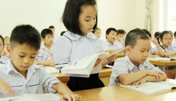 Nhiều tỉnh đồng loạt nghiêm cấm tựu trường sớm trái quy định