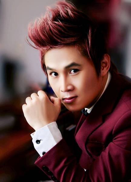 &nbsp;Ca sĩ Du Thi&ecirc;n.