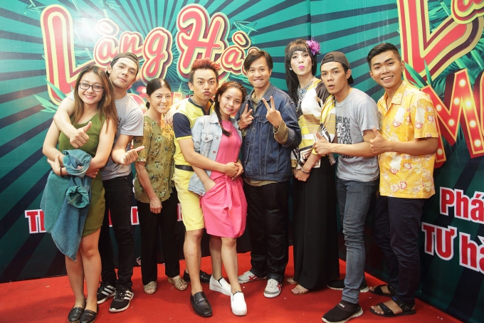 Quyết t&acirc;m v&agrave;o chung kết L&agrave;ng h&agrave;i mở hội, X&eacute;m Cười tẩm xăng đốt Huỳnh Tiến Khoa