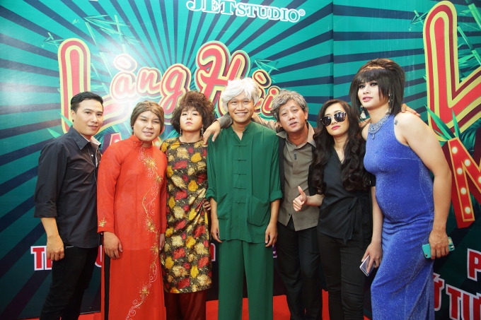 Quyết t&acirc;m v&agrave;o chung kết L&agrave;ng h&agrave;i mở hội, X&eacute;m Cười tẩm xăng đốt Huỳnh Tiến Khoa