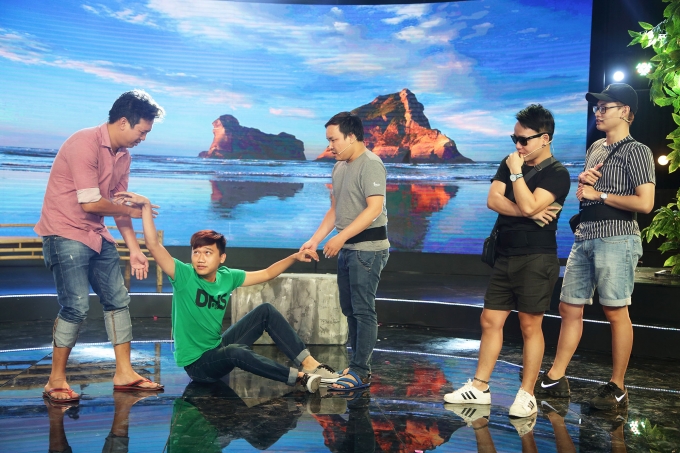 Quyết t&acirc;m v&agrave;o chung kết L&agrave;ng h&agrave;i mở hội, X&eacute;m Cười tẩm xăng đốt Huỳnh Tiến Khoa