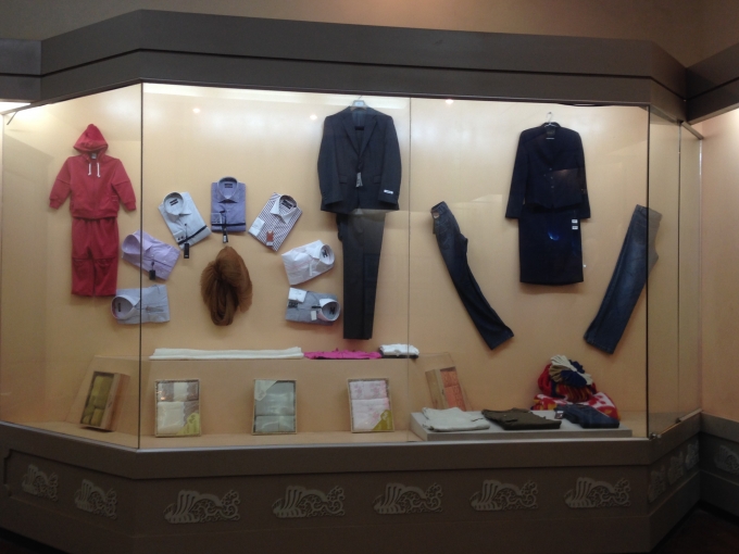 Những sản phẩm của ng&agrave;nh Dệt May Việt Nam cũng được lưu giữ v&agrave; trưng b&agrave;y tại đ&acirc;y.