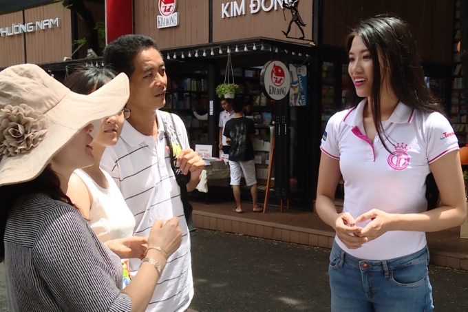 Chi Bảo, Xu&acirc;n Bắc bảo vệ cho th&iacute; sinh Hoa hậu Việt Nam 2016 trước sự c&ocirc;ng k&iacute;ch của Trấn Th&agrave;nh