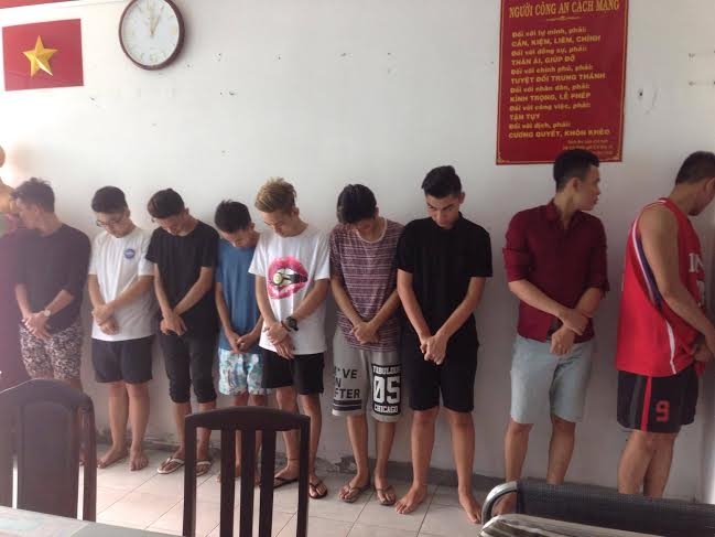 Một số đối tượng bị cơ quan c&ocirc;ng an bắt giữ.