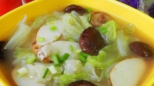 Những loại thực phẩm d&ugrave; tr&oacute;t mua về cũng tuyệt đối 'cấm' sử dụng