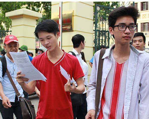 Hướng dẫn th&iacute; sinh l&agrave;m thủ tục thi tại điểm thi Trường Trần Ph&uacute; (Đ&agrave; Nẵng).