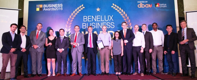 C&aacute;c c&aacute; nh&acirc;n v&agrave; tổ chức nhận giải thưởng của Hội doanh nghiệp H&agrave; Lan - Bỉ - Luxembourg.