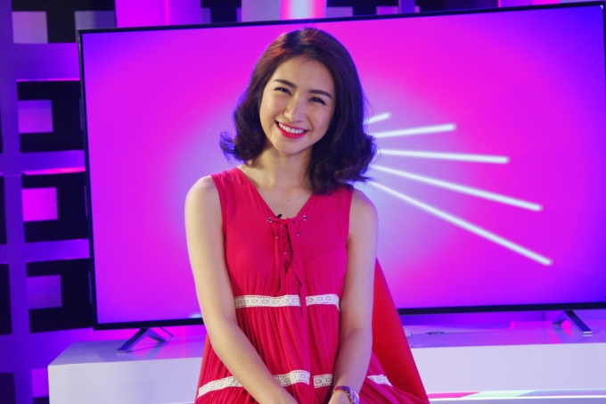 Gala chung kết Gương mặt th&acirc;n quen 2016: H&ograve;a Minzy h&aacute;t tuồng cổ Hồ Nguyệt C&ocirc; h&oacute;a c&aacute;o