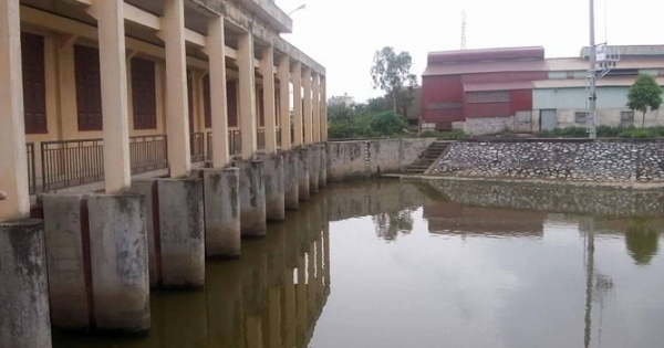 Hải Dương: Phát hiện thi thể cô gái trẻ dưới trạm bơm nước