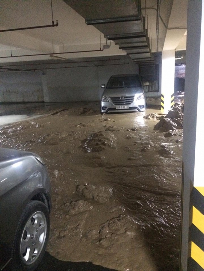 Sự việc n&agrave;y d&acirc;́y l&ecirc;n n&ocirc;̃i lo lắng cho cư d&acirc;n tại đ&acirc;y.