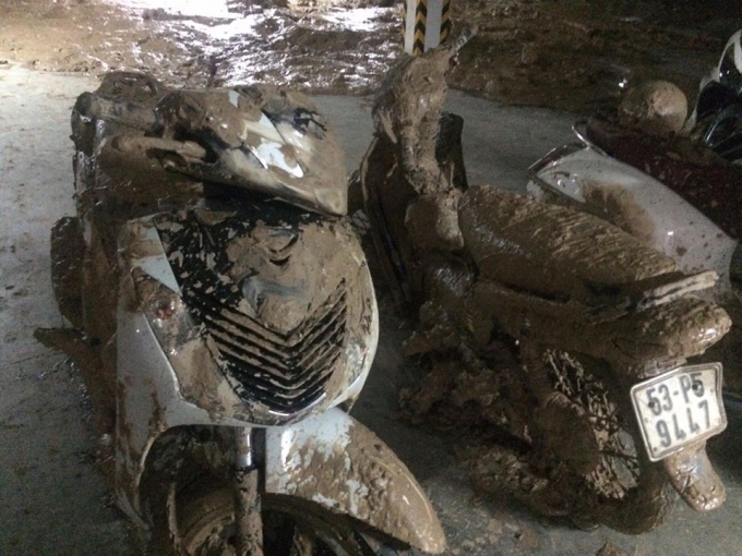 Sập vách ngăn t&acirc;̀ng h&acirc;̀m tại chung cư Giai Việt: V&acirc;̃n chưa h&ecirc;́t nguy cơ sụp tường tại khu h&acirc;̀m đ&ecirc;̉ xe b&ecirc;n cạnh