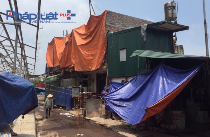 &nbsp;C&ugrave;ng với c&ocirc;ng tr&igrave;nh 3 tầng tr&ecirc;n, tại đ&acirc;y c&ograve;n x&acirc;y dựng kho đ&ocirc;ng lạnh.