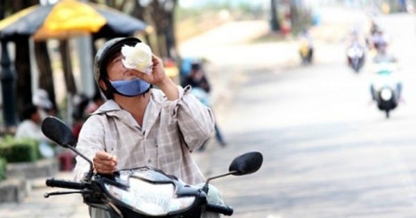 Dự báo thời tiết ngày 17/7: Cảnh báo mưa giông trong nội thành Hà Nội