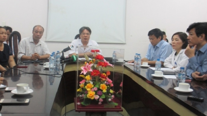 Bệnh viện Việt Đức đ&igrave;nh chỉ c&ocirc;ng t&aacute;c ekip phẫu thuật nhầm ch&acirc;n bệnh nh&acirc;n.