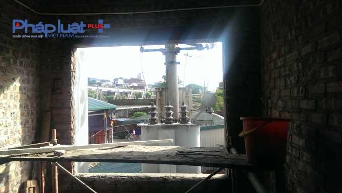 Chủ tịch Nguyễn Đức Chung chỉ đạo b&aacute;o c&aacute;o vụ