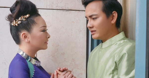 Ca sĩ Như Quỳnh ngẫu hứng hát mộc, tình cảm bên "hoàng tử bolero" Trần Quang Hiếu