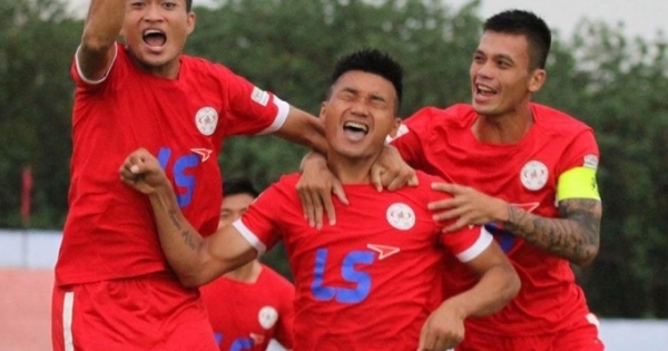 Vô địch HNQG 2016 TP HCM sẽ lên hạng V-League 2017?